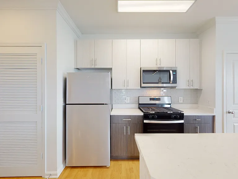 Sullivan Place — Photo 159