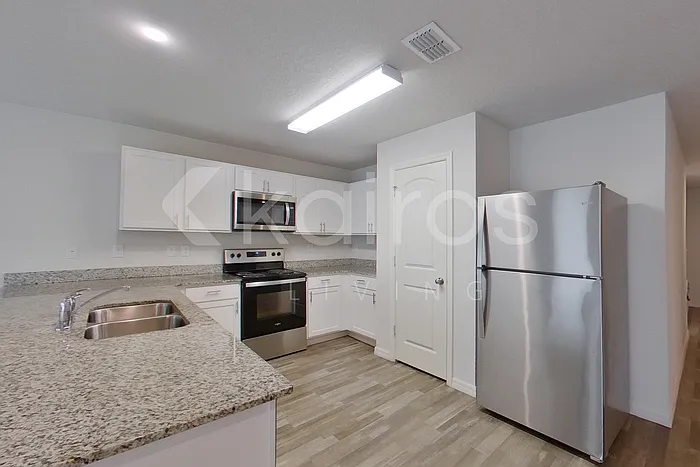 80 Pheasant Dr — Photo 11