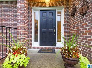 5409 Brooke Trce, Birmingham, AL 35242