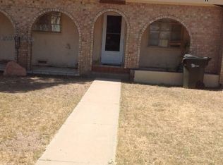 2419 Mountain View Dr, Carlsbad, NM 88220