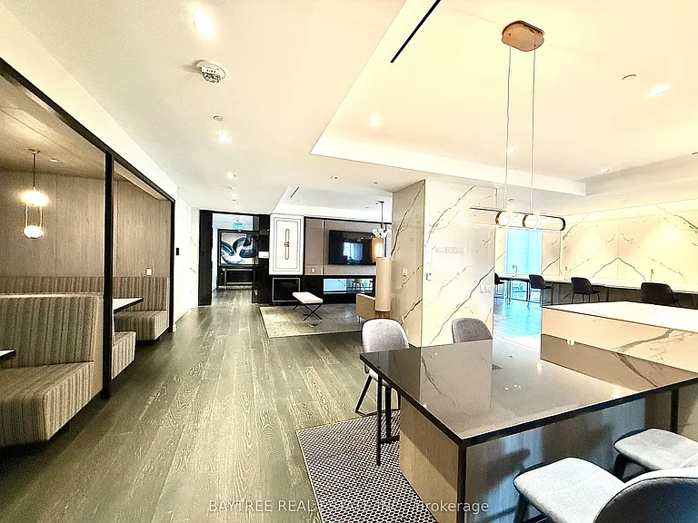 8 Wellesley St W #3305 — Photo 17