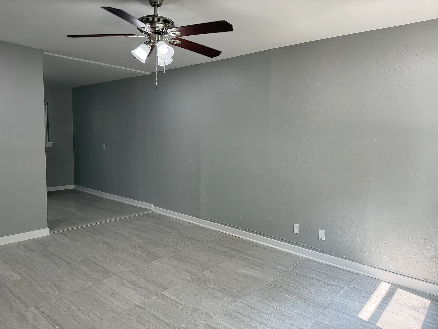 2 bed, 774 sqft, $1,495 — Photo 2