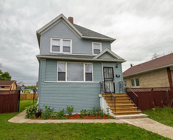 242 S 19th Ave photo 1