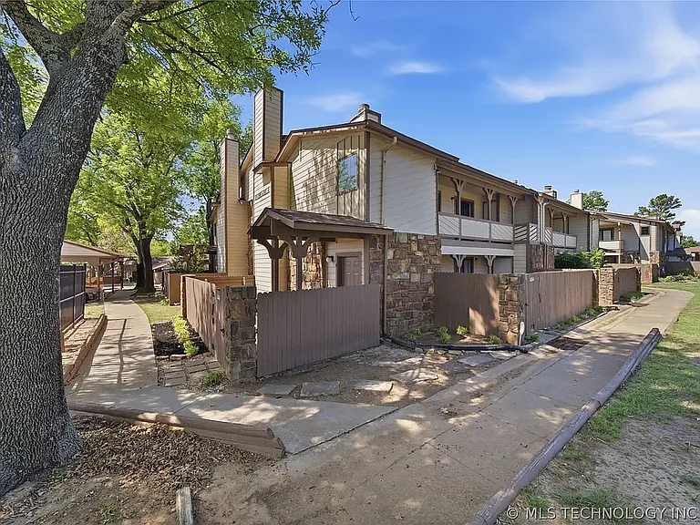 6354 S 80th East Ave #E — Photo 1