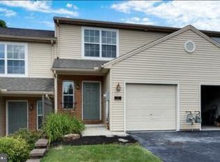 517 Dakemich Ct, Enola, PA 17025