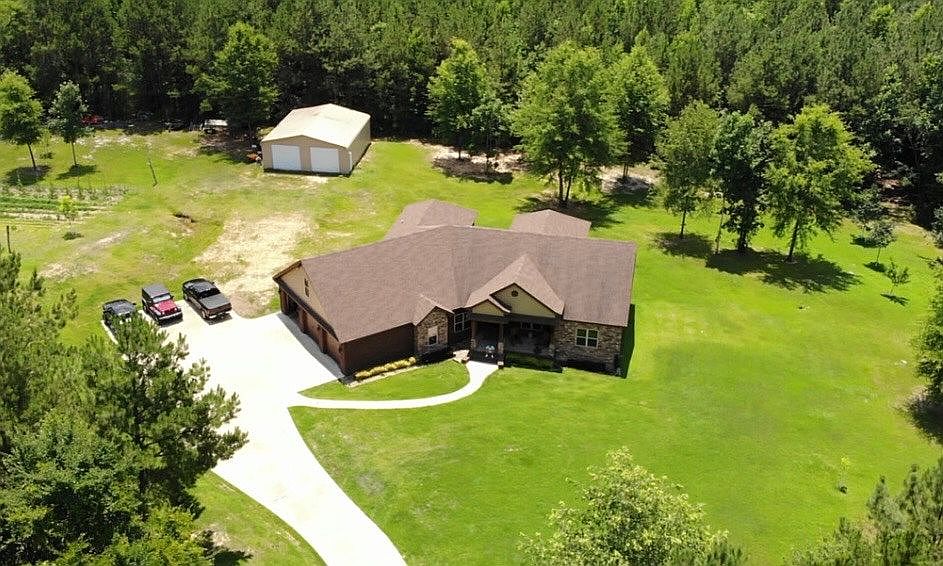 2nd image of 11635 Maiden Rd
