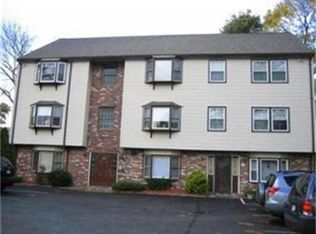 14 Church St APT 2, Mansfield, MA 02048