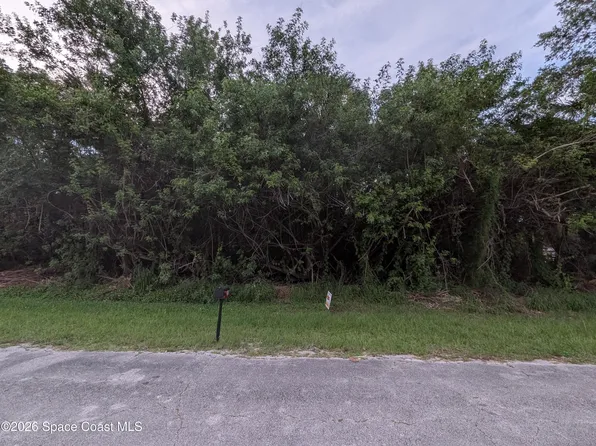 157 Abeto Ter, Sebastian, FL 32958