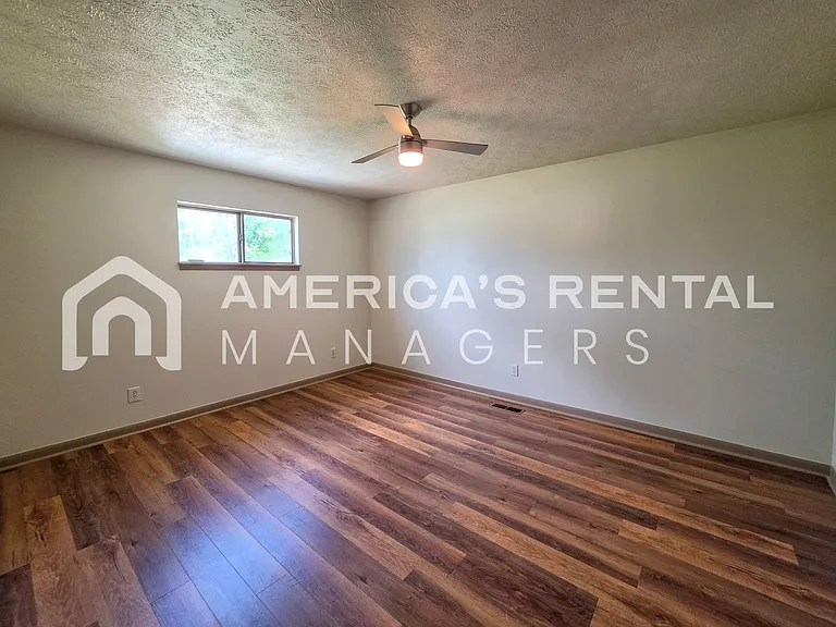 3100 Apple Valley Ln — Photo 21