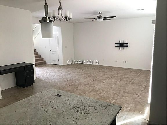 4th image of 10417 Yew Blossom Ave