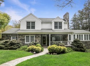 220 High Meadow Rd, Southport, CT 06890