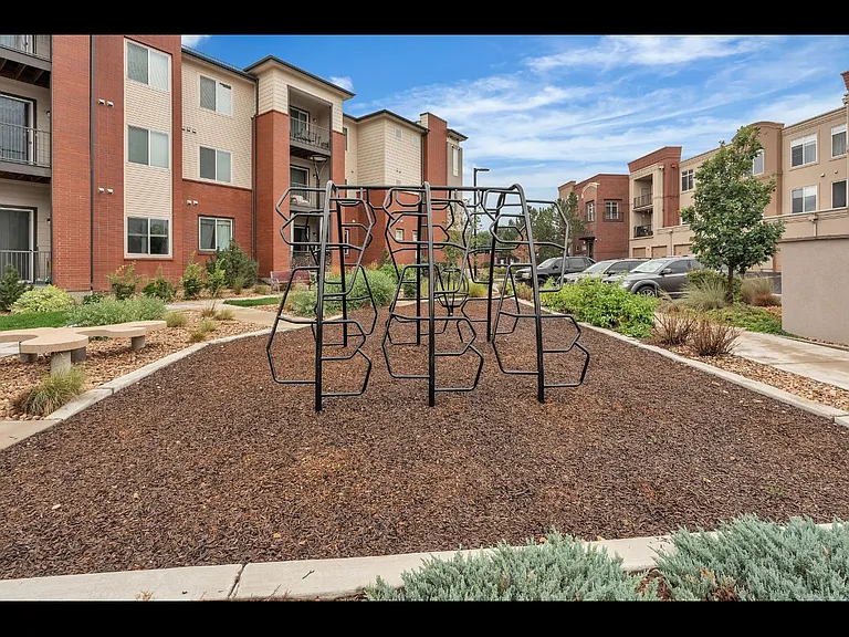 14331 E Tennessee Ave #101 — Photo 15