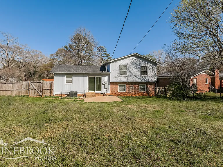 21 Tamwood Cir — Photo 14