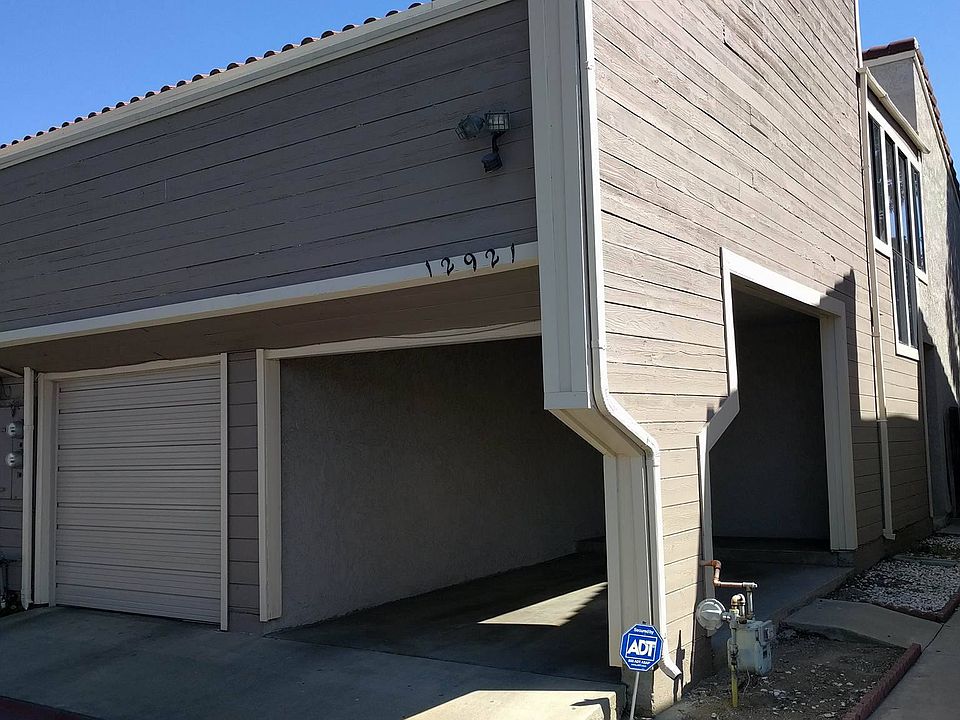 1st image of 12921 Royal Palm Ct