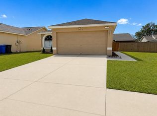 1421 Mohrlake Dr, Brandon, FL 33511