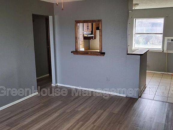 2nd image of 806 NW 8th St
