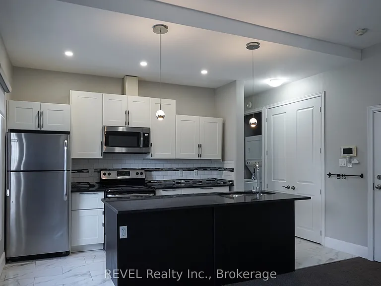 18 Clairmont St #2 — Photo 11