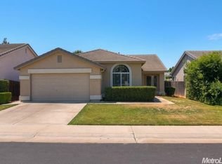 9030 Bungalow Way, Elk Grove, CA 95758