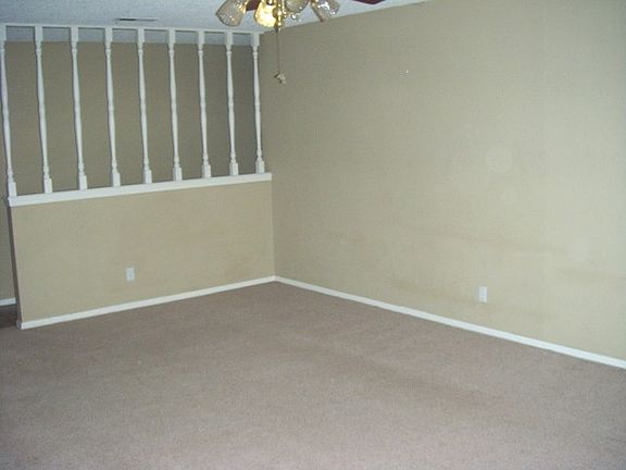 nice size living room