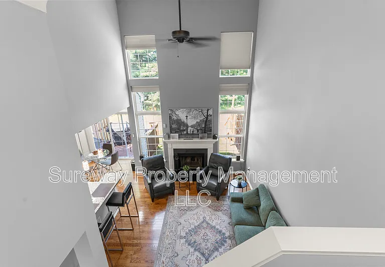 2028 Greenes Way Cir — Photo 15