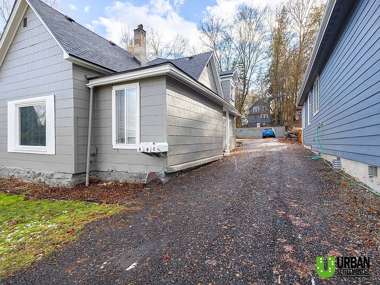 370 E 8th Ave — Photo 12