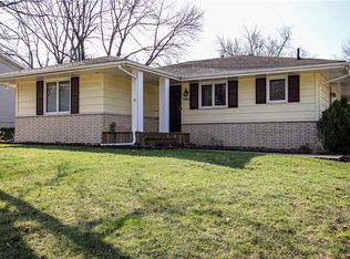 7312 Ridgemont Dr, Urbandale, IA 50322