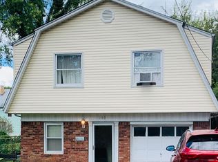 180 Schwar Ct, Englewood, NJ 07631