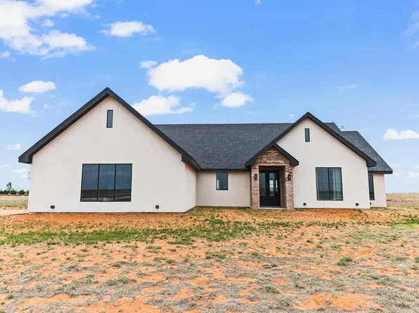 613 County Road 202, Seminole, TX 79360