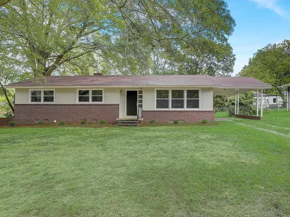 118 Continental Dr, Spartanburg, SC 29302