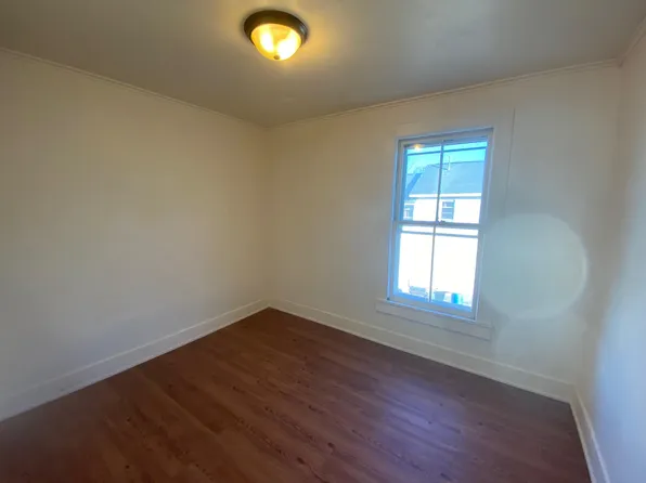 25 Hoosac St #2, Johnstown, NY 12095