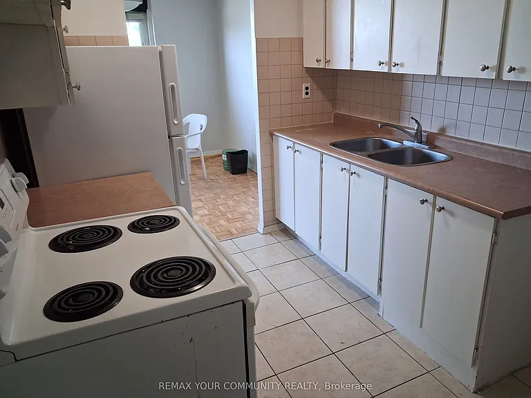 199 Hillcroft St #147 — Photo 3