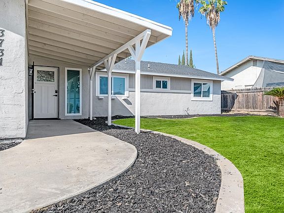 3rd image of 3731 S Mountain Ct