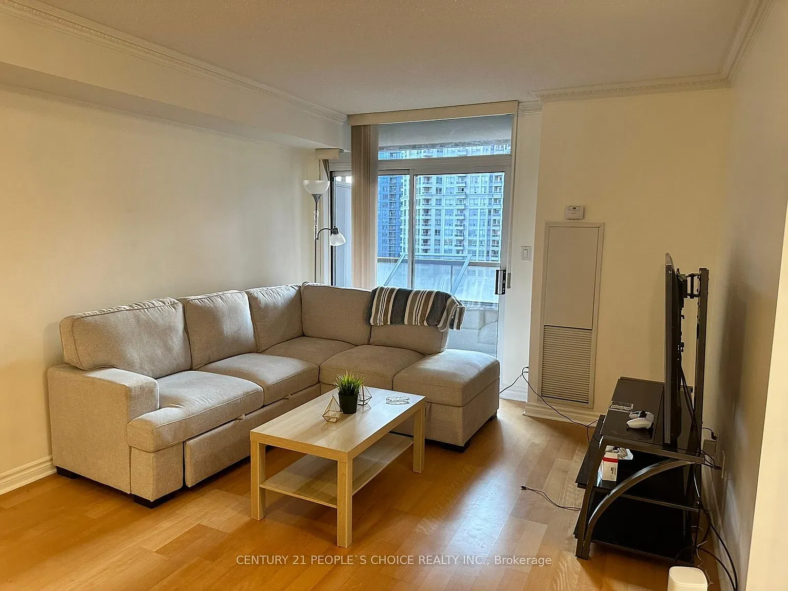 2 bed, $2,900 — Photo 4