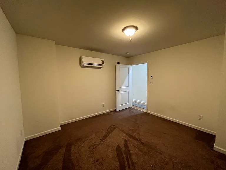 99 Pine Street — Photo 27