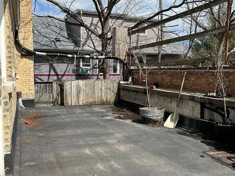 Greenleaf Apartments — Photo 11