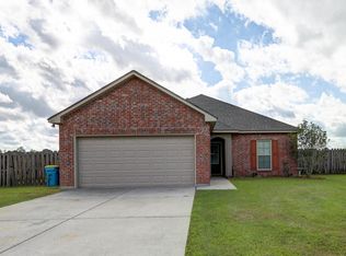 1112 Bridgetowne Ln, Breaux Bridge, LA 70517