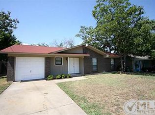 521 Apollo Dr, Denton, TX 76209