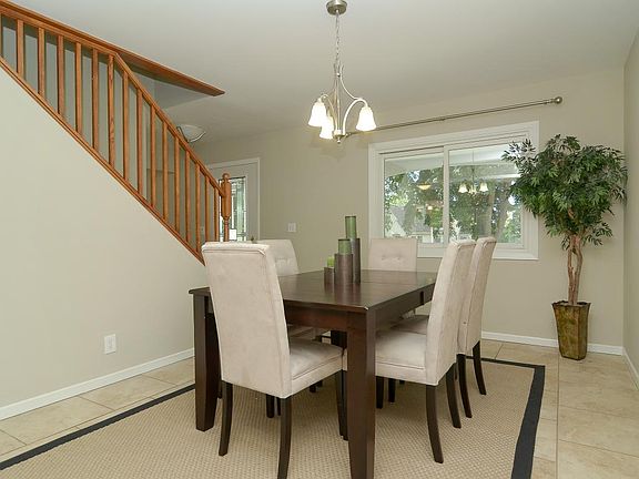 Formal dining room