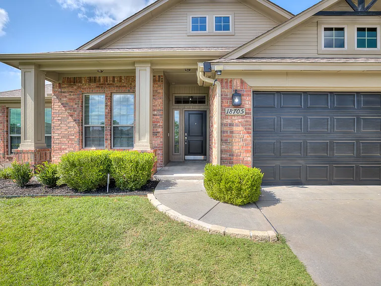 18705 Vivo Dr — Photo 6
