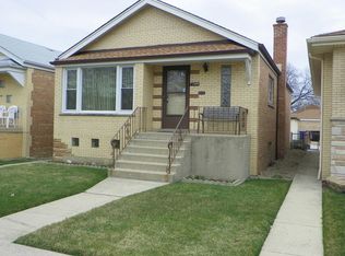 7749 S Troy St, Chicago, IL 60652