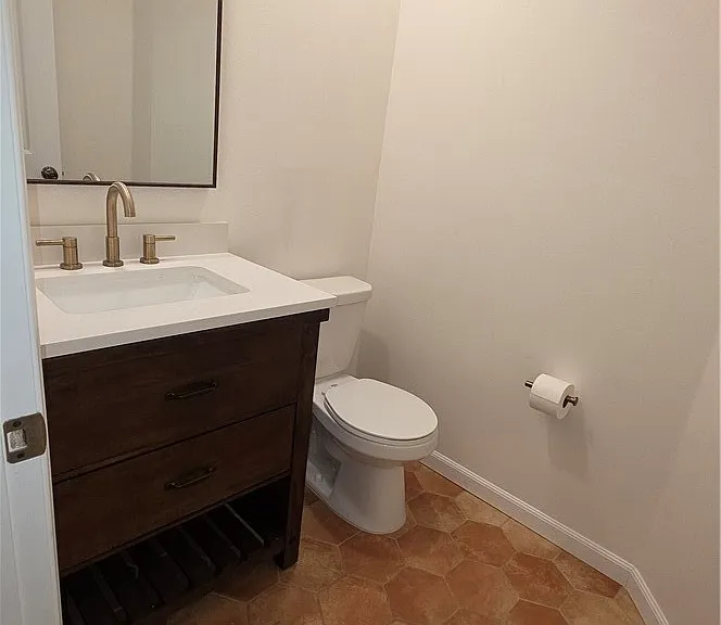 147 McAfee Ct — Photo 8