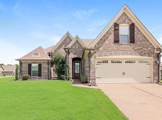 155 Acadis Cir, Oakland, TN 38060