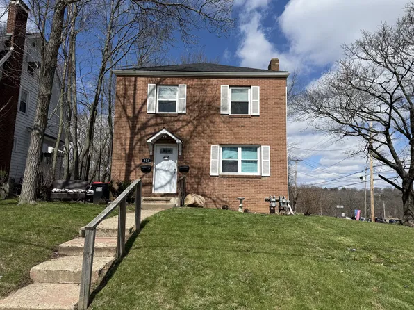 325 E Englewood Ave APT 2, New Castle, PA 16105