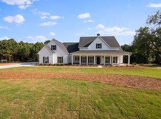 100 Landings Way, Lagrange, GA 30240