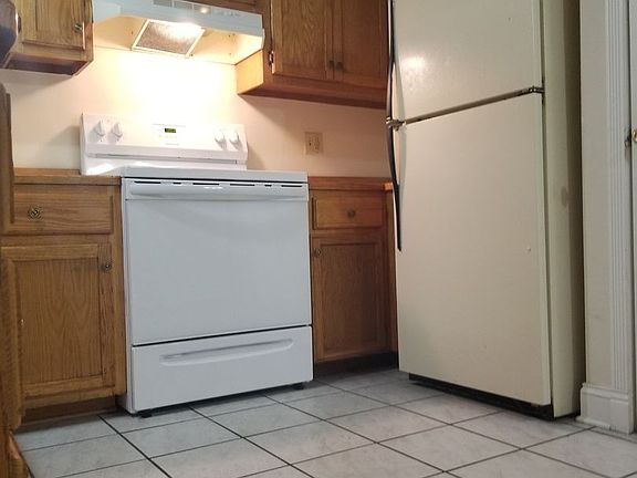 3rd image of 1135 Dale Dr Unit 1