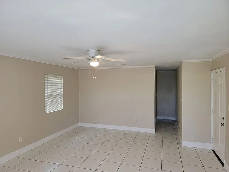 7667 Avon Park Blvd — Photo 15