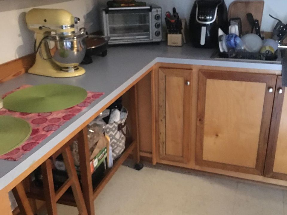 2nd image of 108 Pinnacle Ct #1