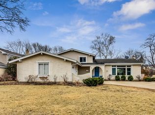 207 E Reseda Pkwy, Palatine, IL 60067