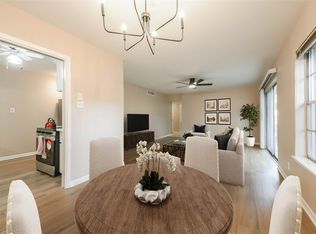 2824 Briarhurst Dr APT 24, Houston, TX 77057