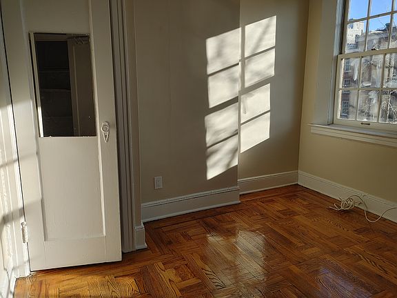 3rd image of 85 Atlantic Ave APT 8